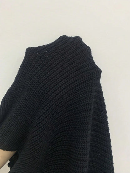 Aarhus V Neck Raglan Sleeve Ribbed Knit Sweater