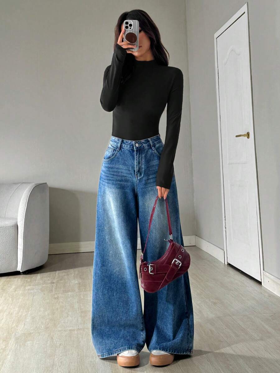 Lindau Mock Neck Long Sleeve Bodysuit