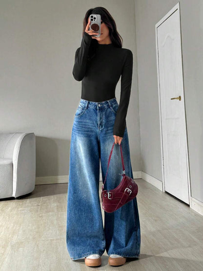 Lindau Mock Neck Long Sleeve Bodysuit