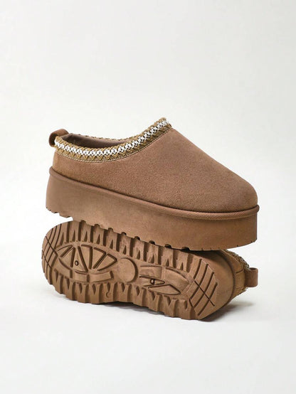 Solezae Women's Faux Suede Round Toe Slip On Fluffy Flatform Slippers Mother's Day Present For Christmas Valentine's Day Mensa