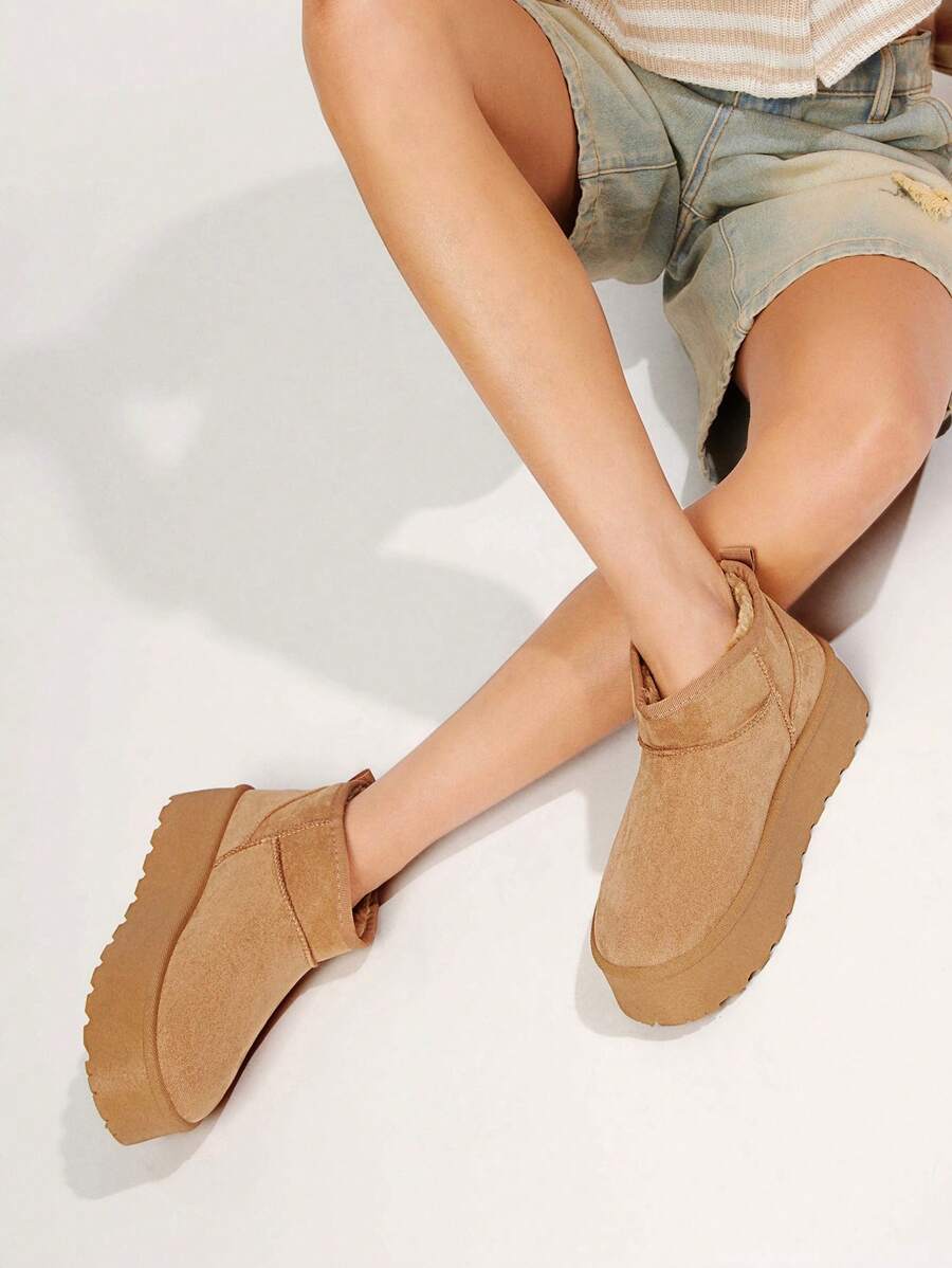 Solezae Women's Versatile Faux Suede Slip On Lug Sole Ankle Booties For Warm Mother's Day Present For Christmas Mensa