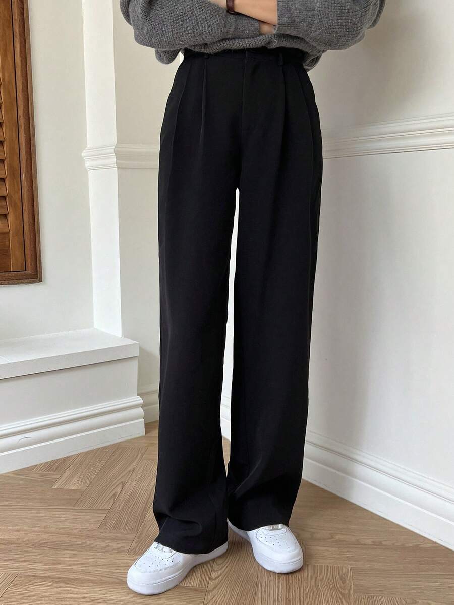 Delft High Waist Pleated Straight Leg Trousers - Black