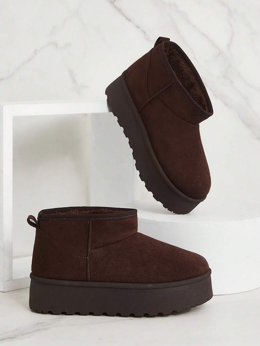 Solezae Women's Versatile Faux Suede Slip On Lug Sole Ankle Booties For Warm Mother's Day Present For Christmas Mensa