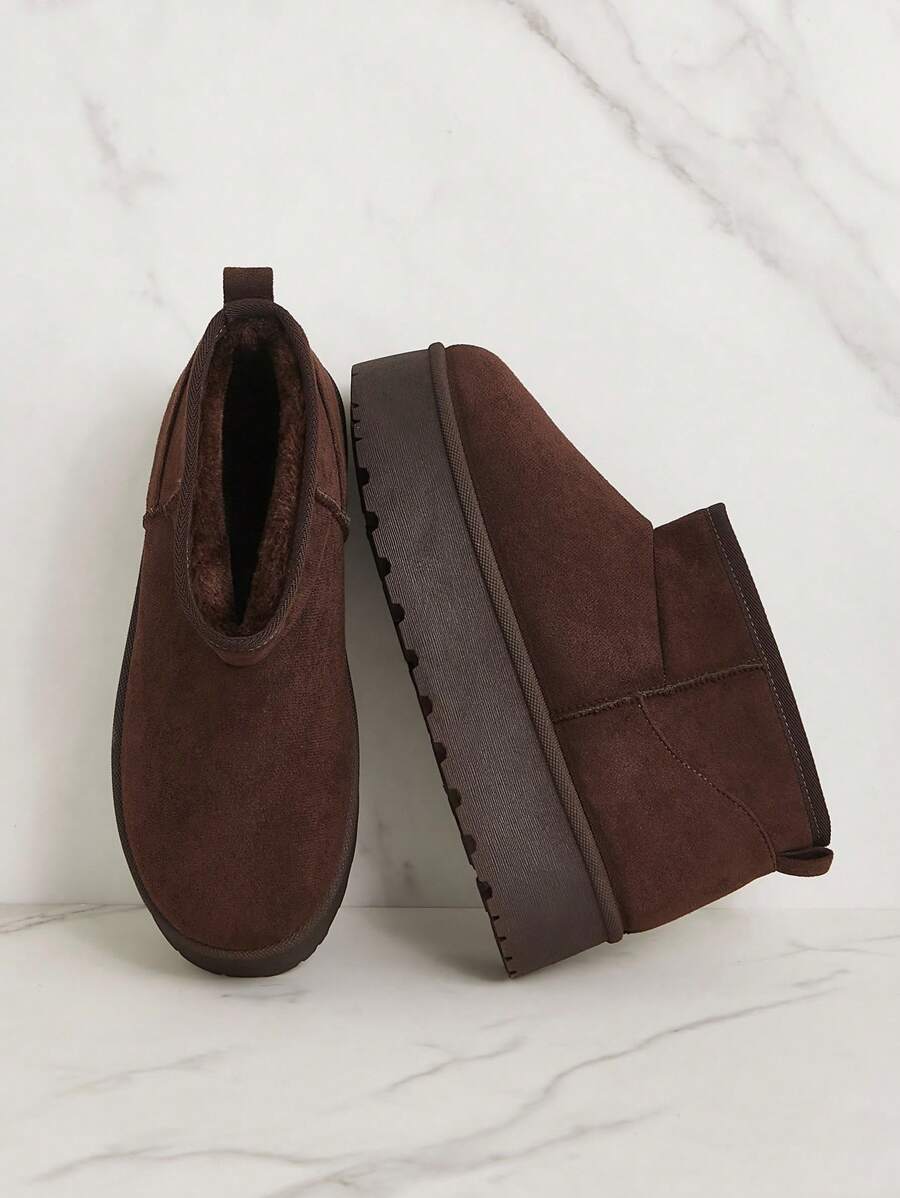 Solezae Women's Versatile Faux Suede Slip On Lug Sole Ankle Booties For Warm Mother's Day Present For Christmas Mensa