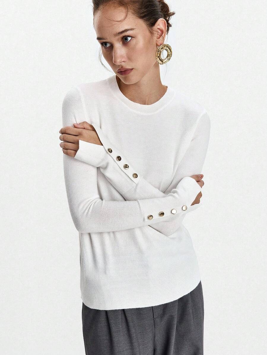 Women's Fine Knit Sweater with Button Cuffs, Lightweight Pullover for Fall Work Casual - Beige
