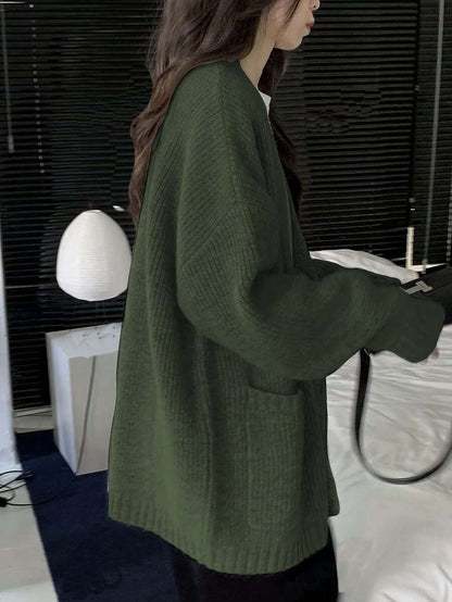 Bettina Oversized Chunky Cardigan with V Neck and Pockets - Olive