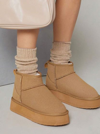 Solezae Women's Versatile Faux Suede Slip On Lug Sole Ankle Booties For Warm Mother's Day Present For Christmas Mensa