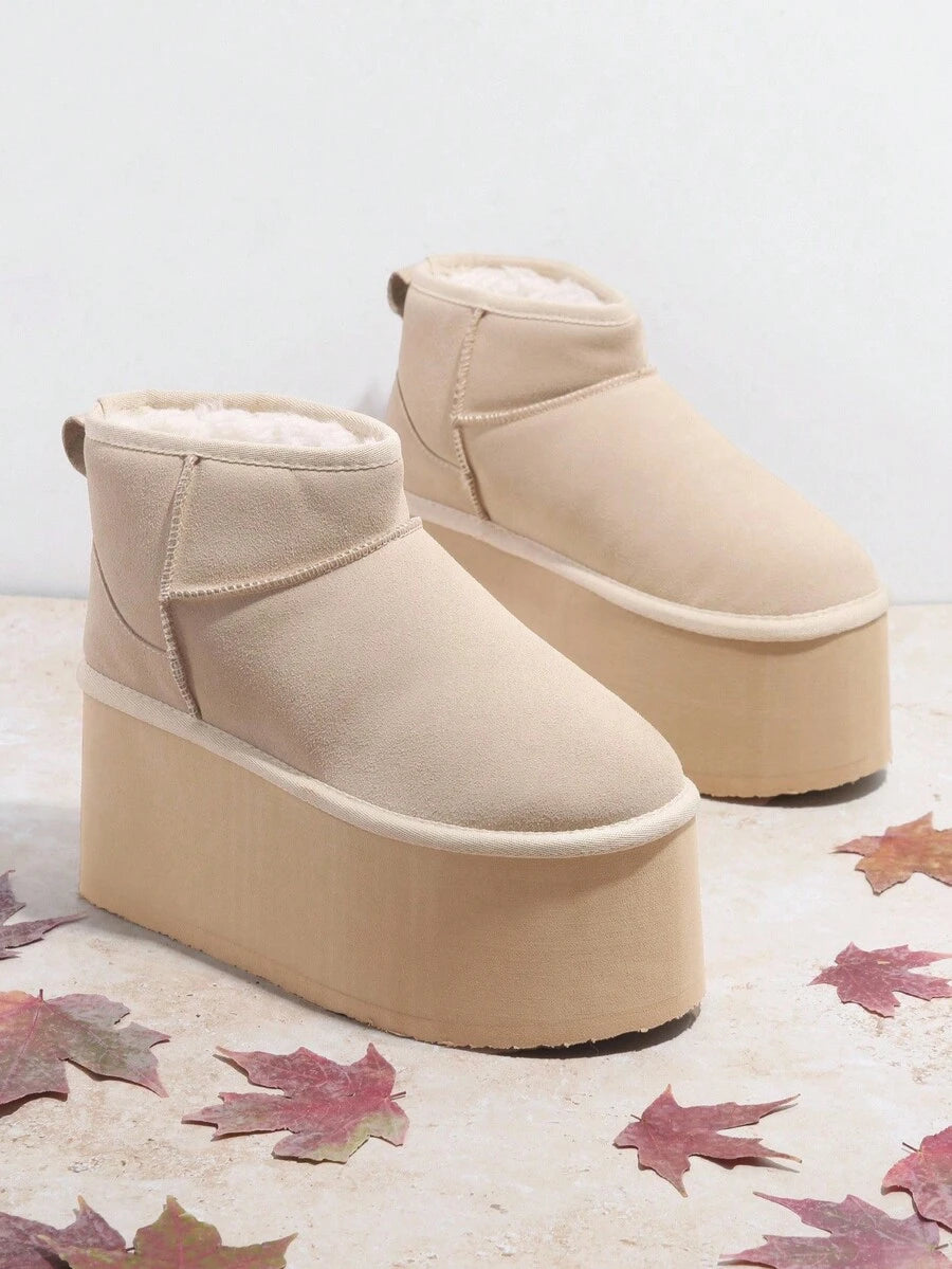 Solezae Women's Versatile Faux Suede Slip On Lug Sole Ankle Booties For Warm Mother's Day Present For Christmas Mensa