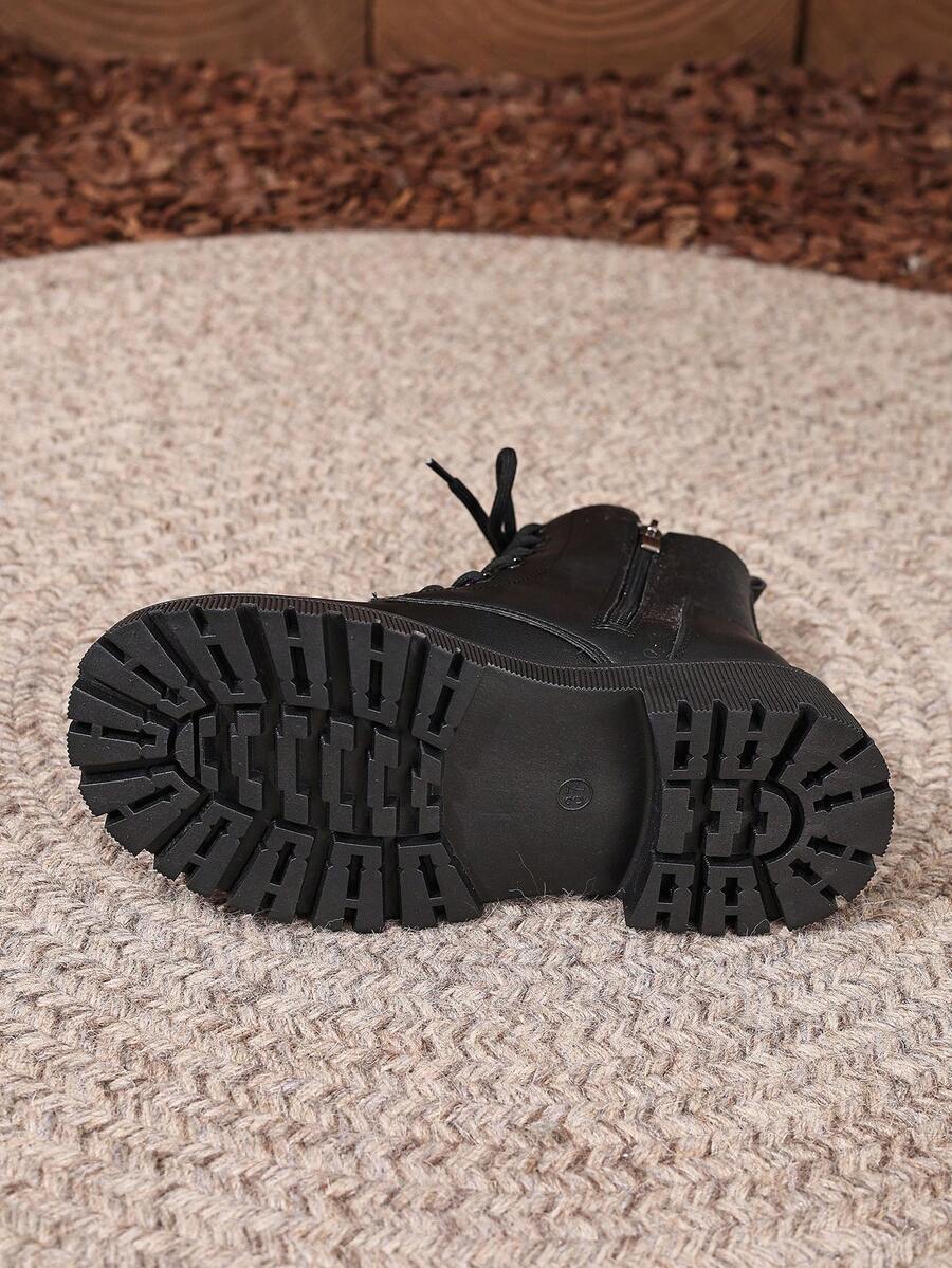 2026 Spring/Autumn/Winter New Women's Shoes, Winter Warm Women's Boots, Fashion Versatile Casual Women's Shoes, Black/White Ankle Boots With Lace-Up And Side Zipper, Flat Women's Boots, Women's Ankle Boots And Ankle Boots, Women's Fashion Boots, College S Mensa