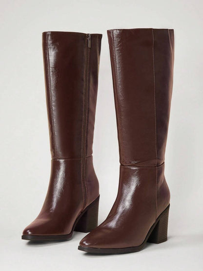 SHUZIA Staple Women's 2.5" Block Heel Snip Toe Premium Oil-Finished PU Black Knee High Boots– Sleek, Comfortable & Timeless, Elevate Your Look Season After Season For Christmas Valentine's Day Mensa