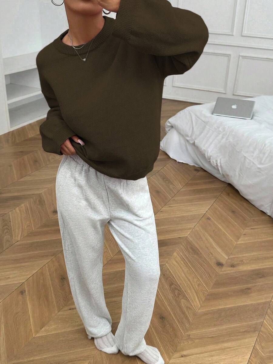 Women's Oversized Crew Neck Pullover Sweater, Relaxed Knit Sweater for Fall Winter - Black