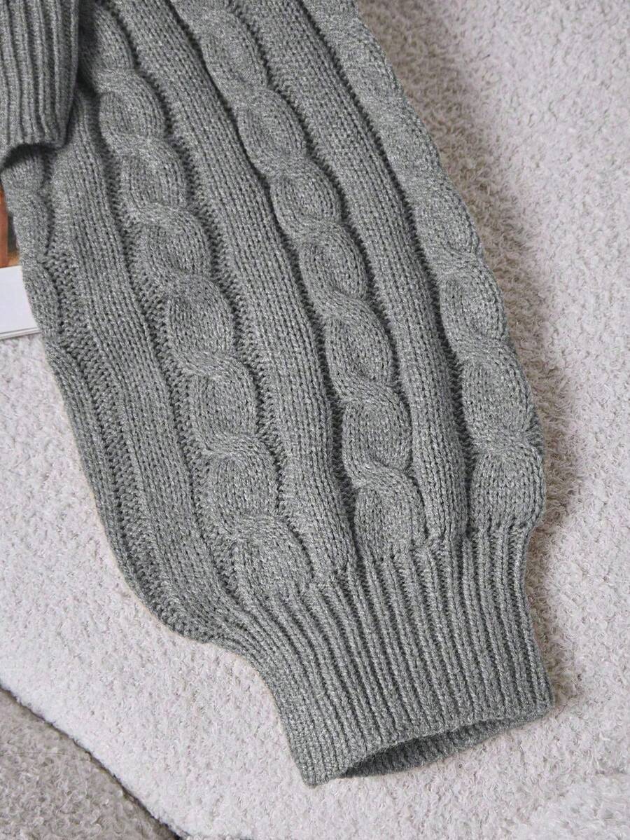 Oriana Cropped Cable Knit Sweater with Crew Neck - Grey