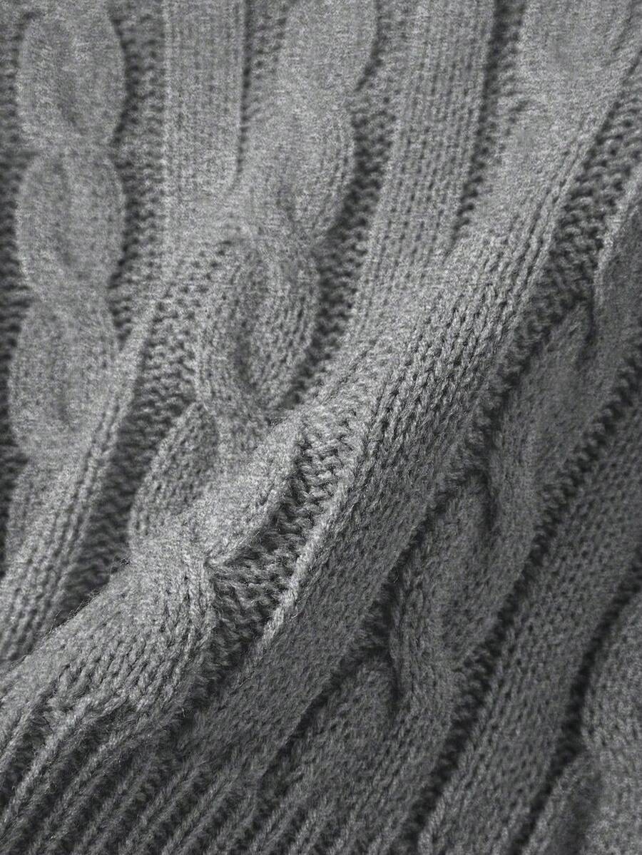 Oriana Cropped Cable Knit Sweater with Crew Neck - Grey