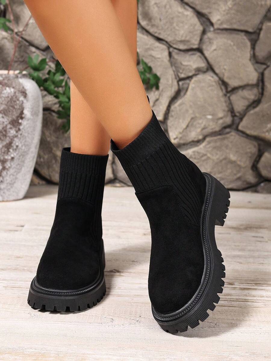 2026 Spring/Autumn/Winter New Women's Shoes, Winter Warm Women's Boots, Fashion Versatile Casual Women's Shoes, Black/White Ankle Boots With Lace-Up And Side Zipper, Flat Women's Boots, Women's Ankle Boots And Ankle Boots, Women's Fashion Boots, College S Mensa