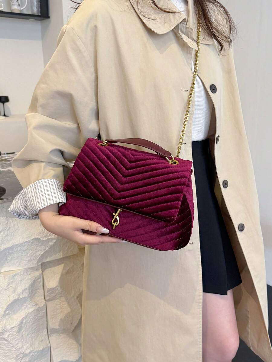 Annecy Chevron Quilted Chain Strap Crossbody Bag