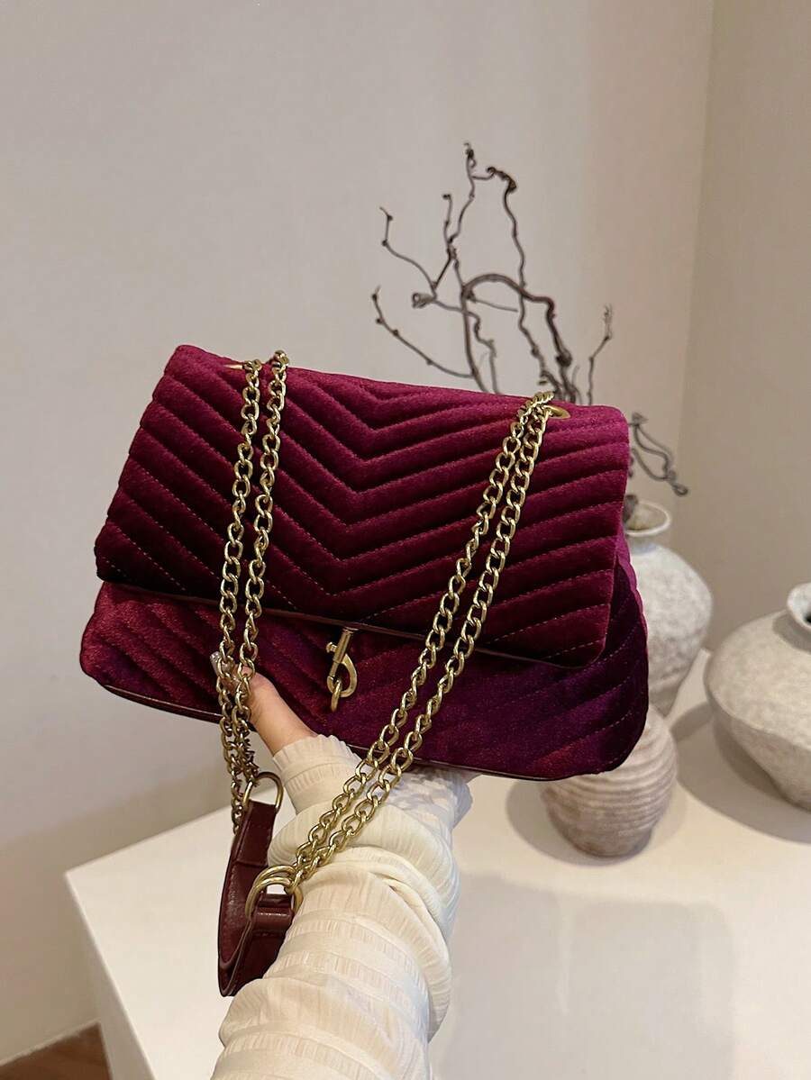 Annecy Chevron Quilted Chain Strap Crossbody Bag - Burgundy Velvet