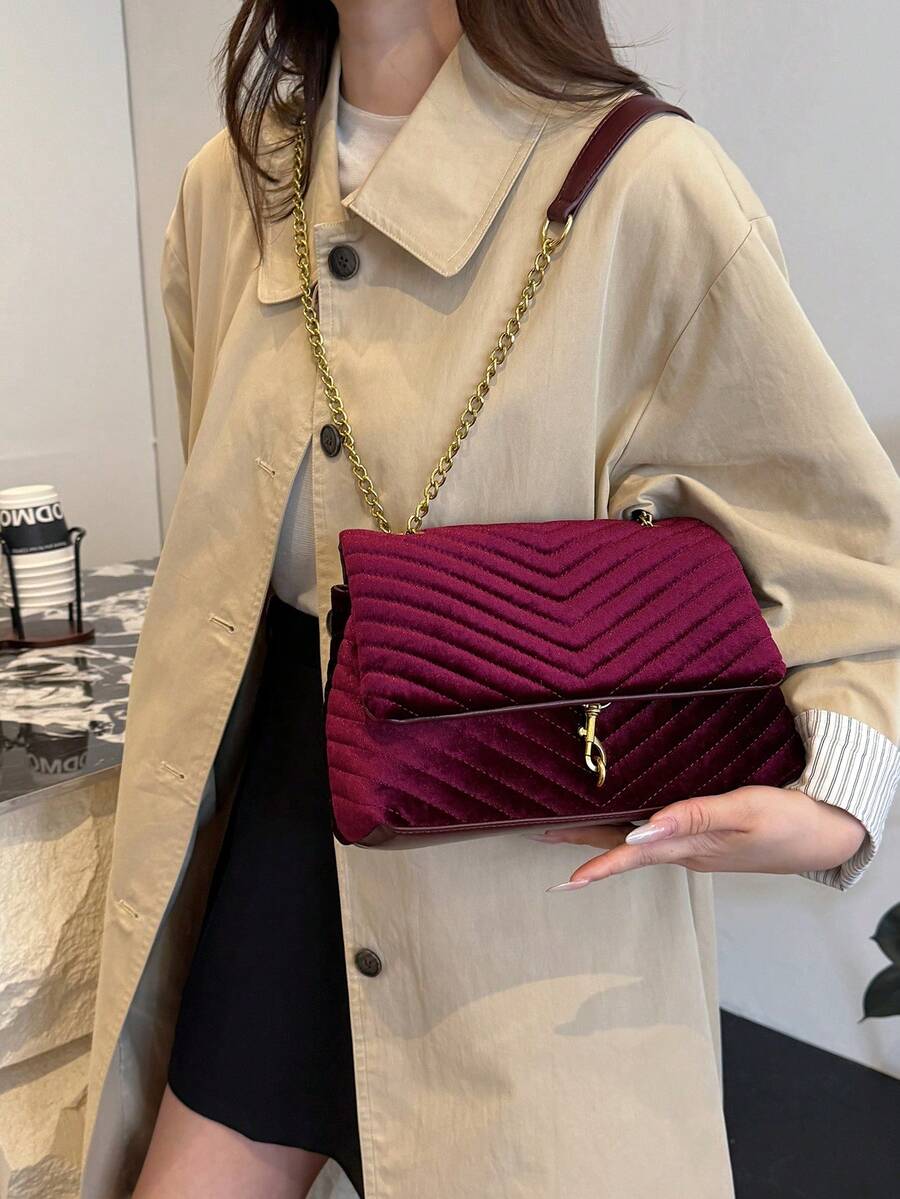 Annecy Chevron Quilted Chain Strap Crossbody Bag