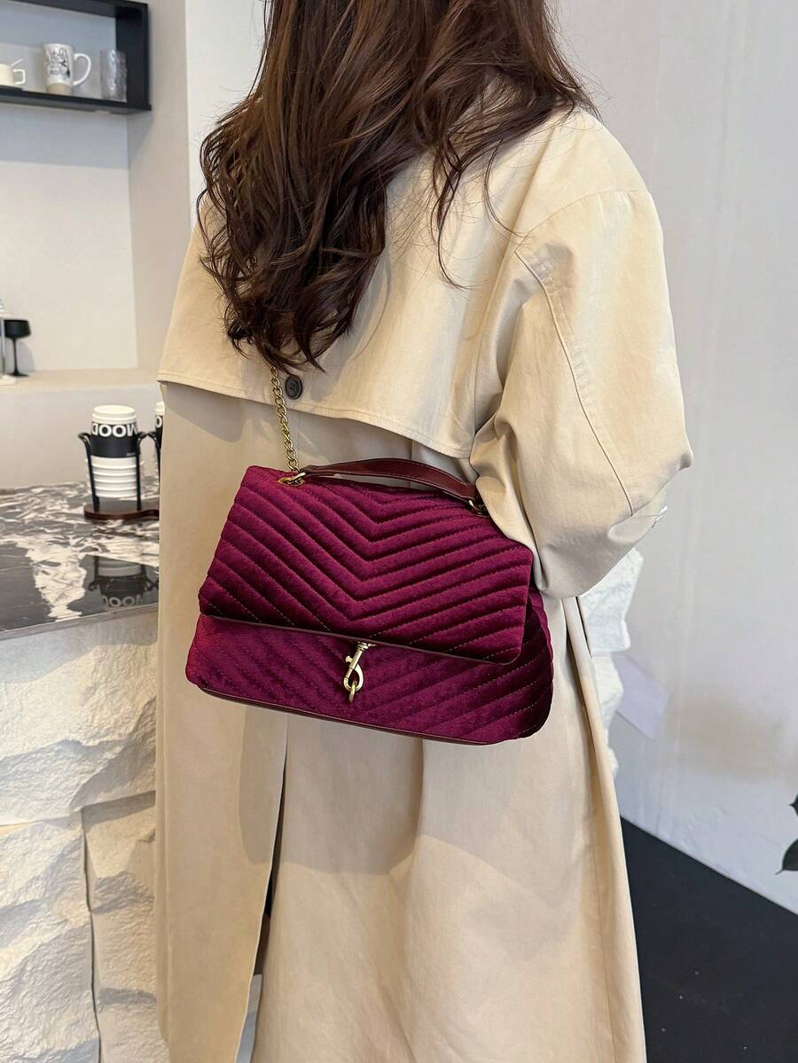 Annecy Chevron Quilted Chain Strap Crossbody Bag