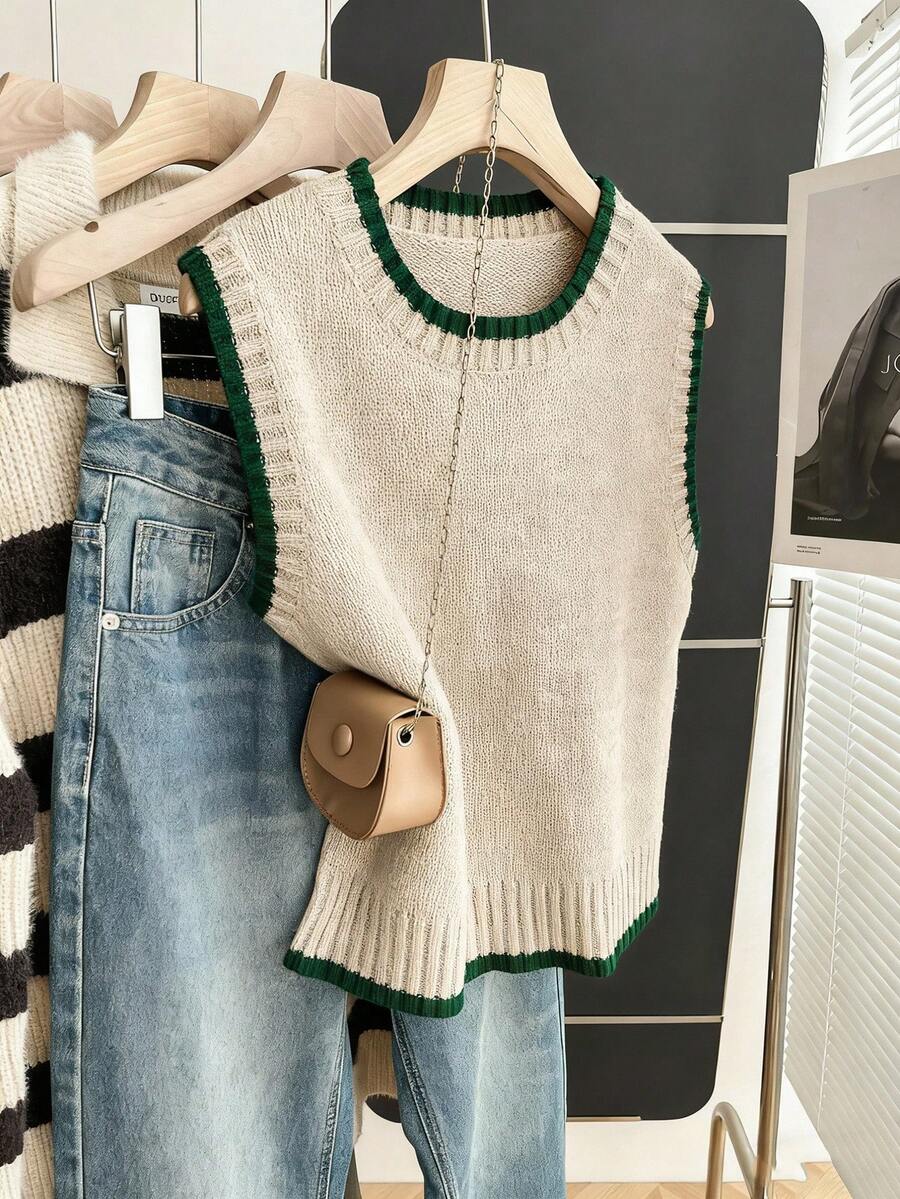 Beatrice Contrast Trim Sleeveless Knit Sweater Vest - Oatmeal with Green Trim