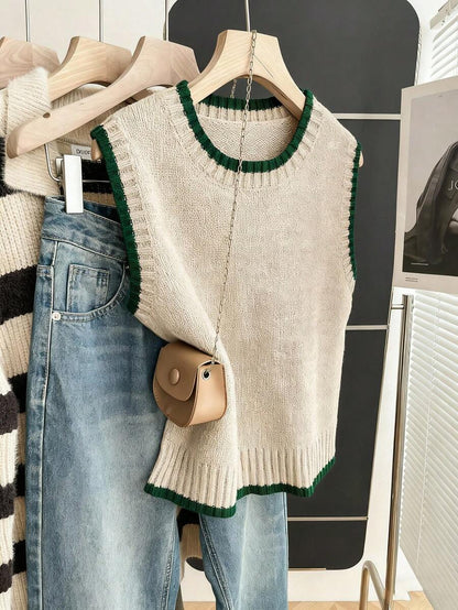 Beatrice Contrast Trim Sleeveless Knit Sweater Vest - Oatmeal with Green Trim