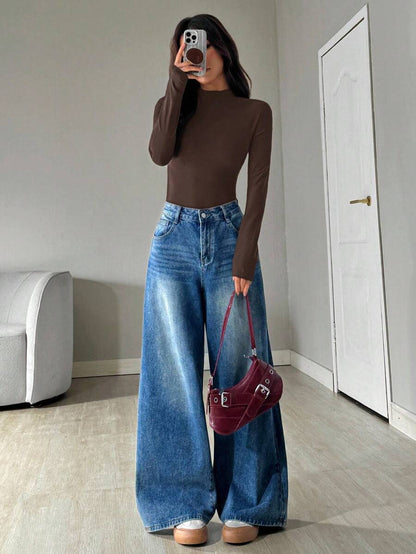 Lindau Mock Neck Long Sleeve Bodysuit