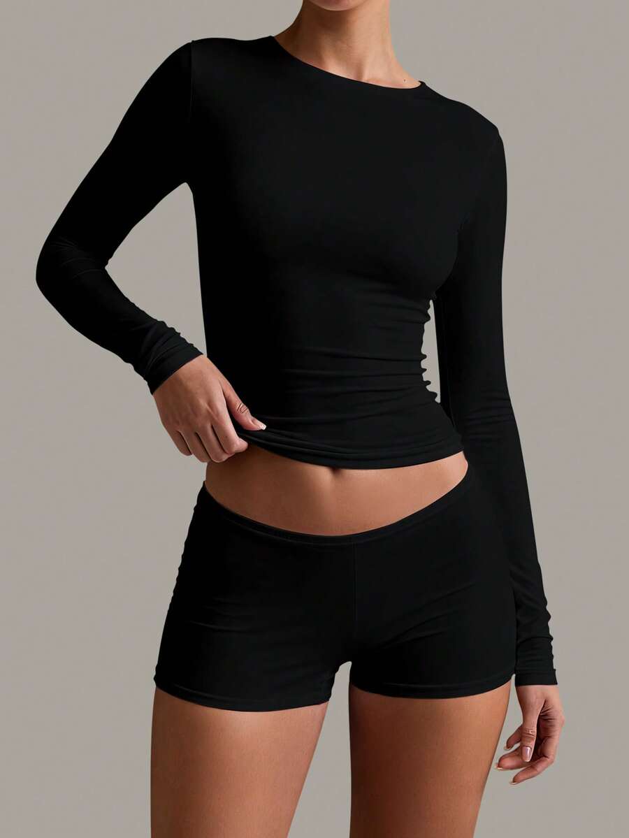 Aurora Slim Fit Round Neck Long Sleeve Tee - Black