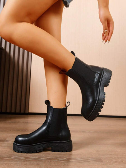Women's Thick Sole Thermal Lined Boots, Fashionable & Versatile Black Patent Faux Leather Chelsea Ankle Boots, Black Utility Boots For Spring, Autumn & Winter. Suitable For Daily Wear, Parties, Weddings, Paired With Jeans, Dresses, Skirts, Leather, Sweate Mensa