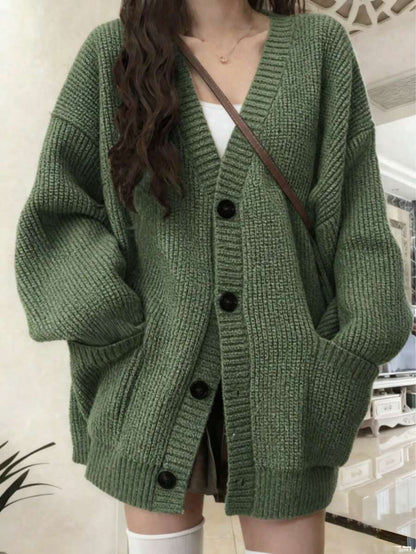 Bettina Oversized Chunky Cardigan with V Neck and Pockets - Olive