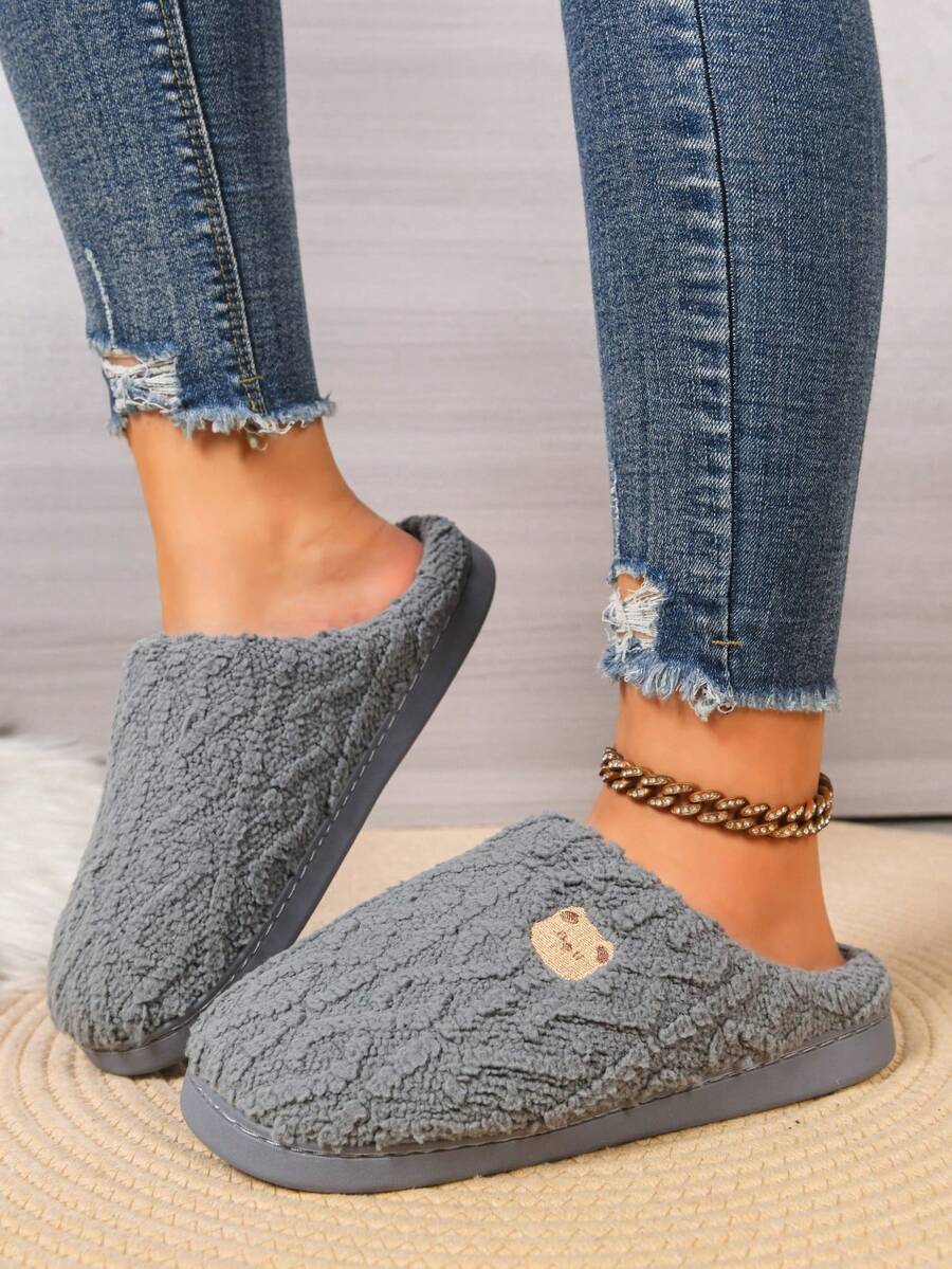 Women's Winter Bestselling Warm Indoor Slippers, Thick Sole Non-Slip White Fluffy Slippers,Furry Shoes Mensa