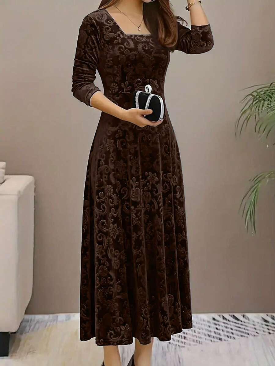 Istanbul Floral Velvet Square Neck A Line Midi Dress