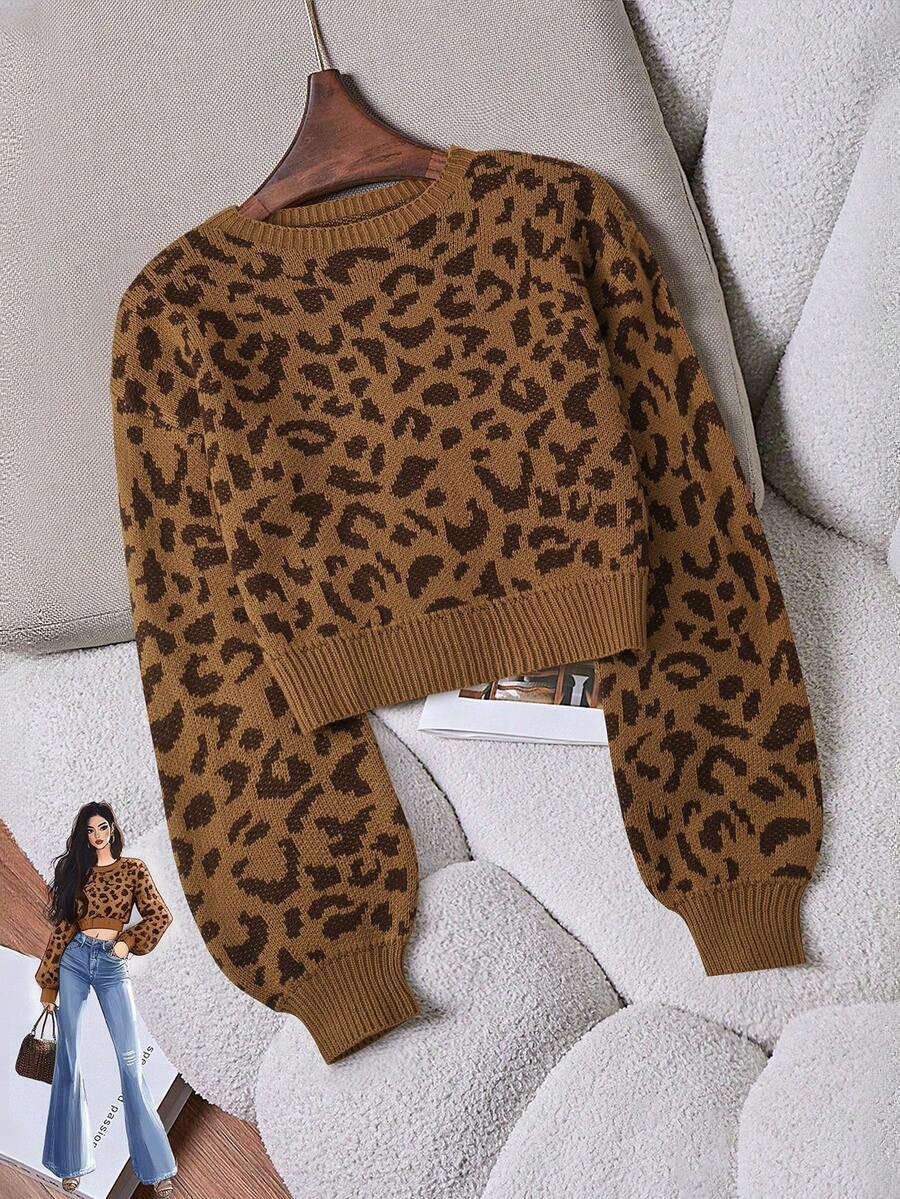Oriana Cropped Cable Knit Sweater with Crew Neck - Leopard
