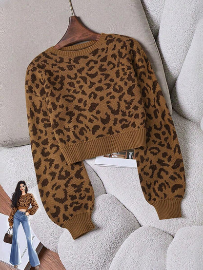 Oriana Cropped Cable Knit Sweater with Crew Neck - Leopard