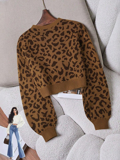 Oriana Cropped Cable Knit Sweater with Crew Neck - Leopard