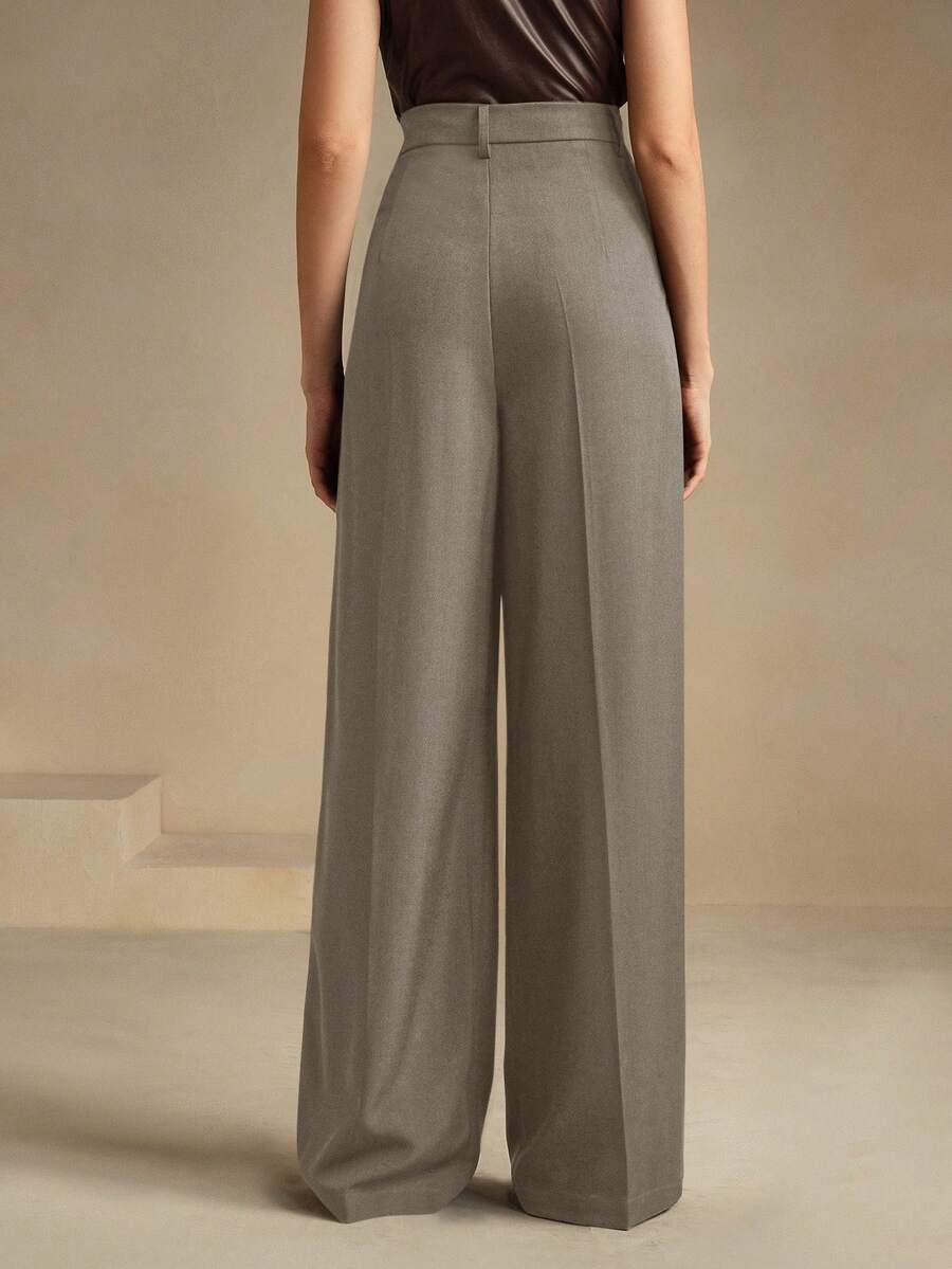 Tatiana Pleated High Waist Wide Leg Trousers with Pockets - Beige