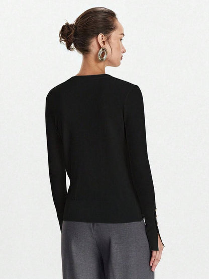 Women's Fine Knit Sweater with Button Cuffs, Lightweight Pullover for Fall Work Casual - Beige