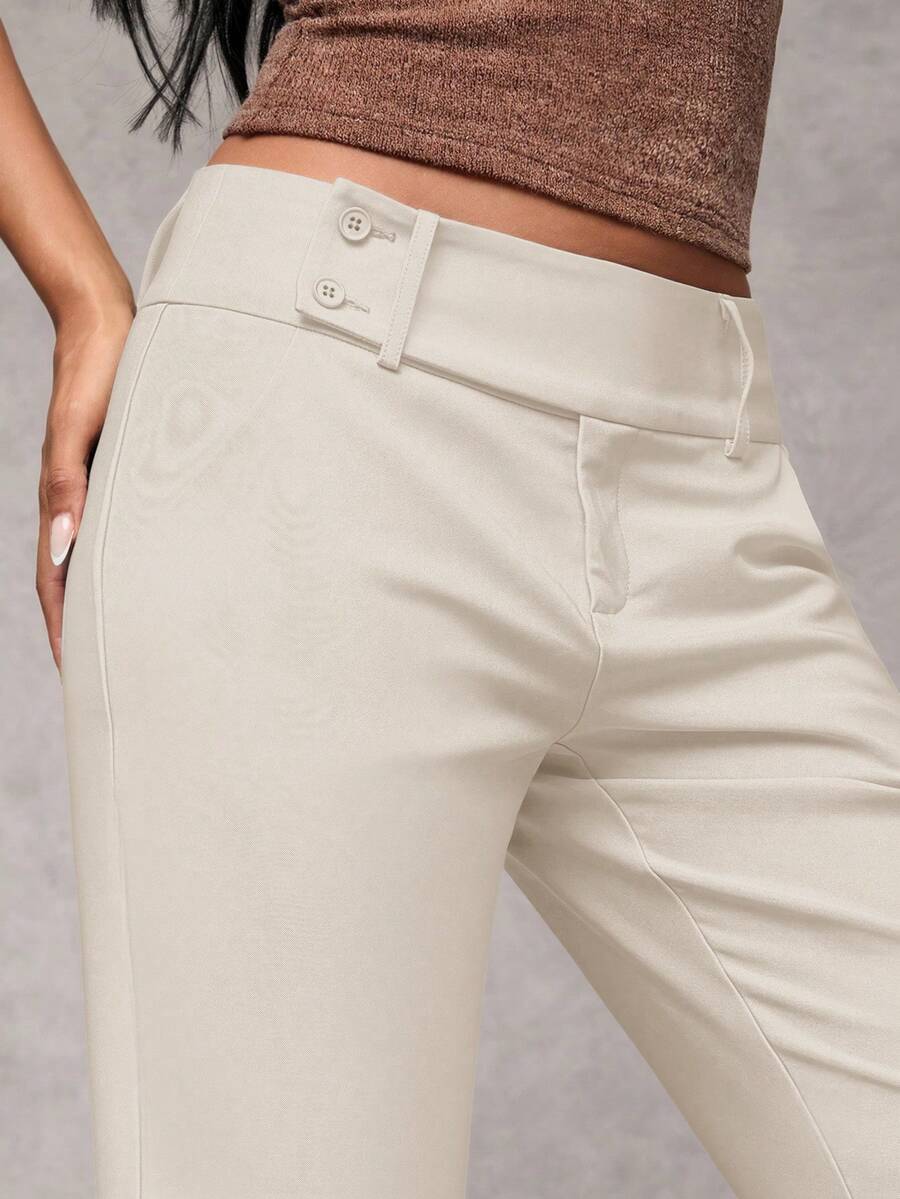 Antonia Low Rise Flare Leg Tailored Trousers with Pockets - Cream