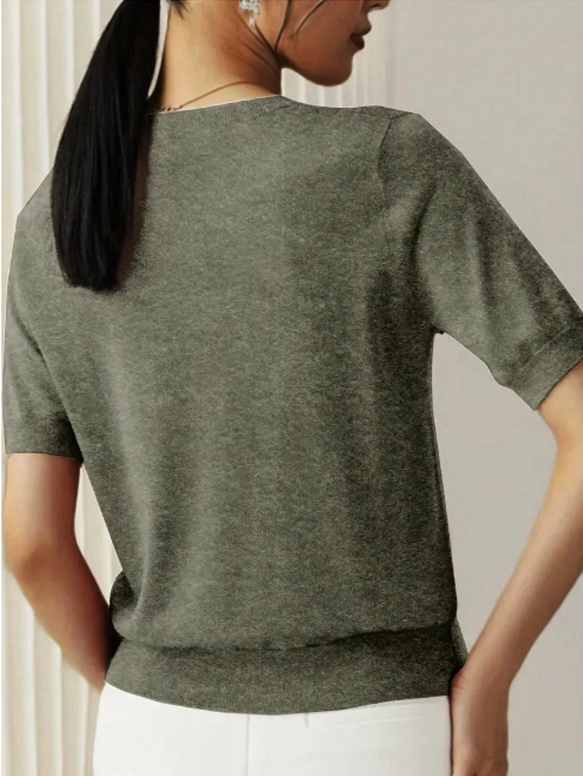 Women's Fine Rib Knit Short Sleeve Top, Fitted Stretch Tee for Layering and Work - Peach