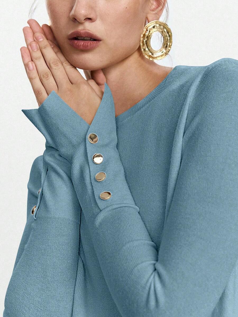 Women's Fine Knit Sweater with Button Cuffs, Lightweight Pullover for Fall Work Casual - Beige