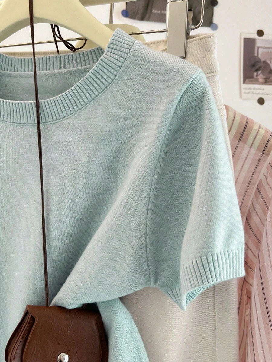 Women's Fine Knit Short Sleeve Top, Crew Neck Sweater Tee for Work and Layering - Rose Red