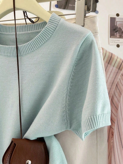 Women's Fine Knit Short Sleeve Top, Crew Neck Sweater Tee for Work and Layering - Rose Red