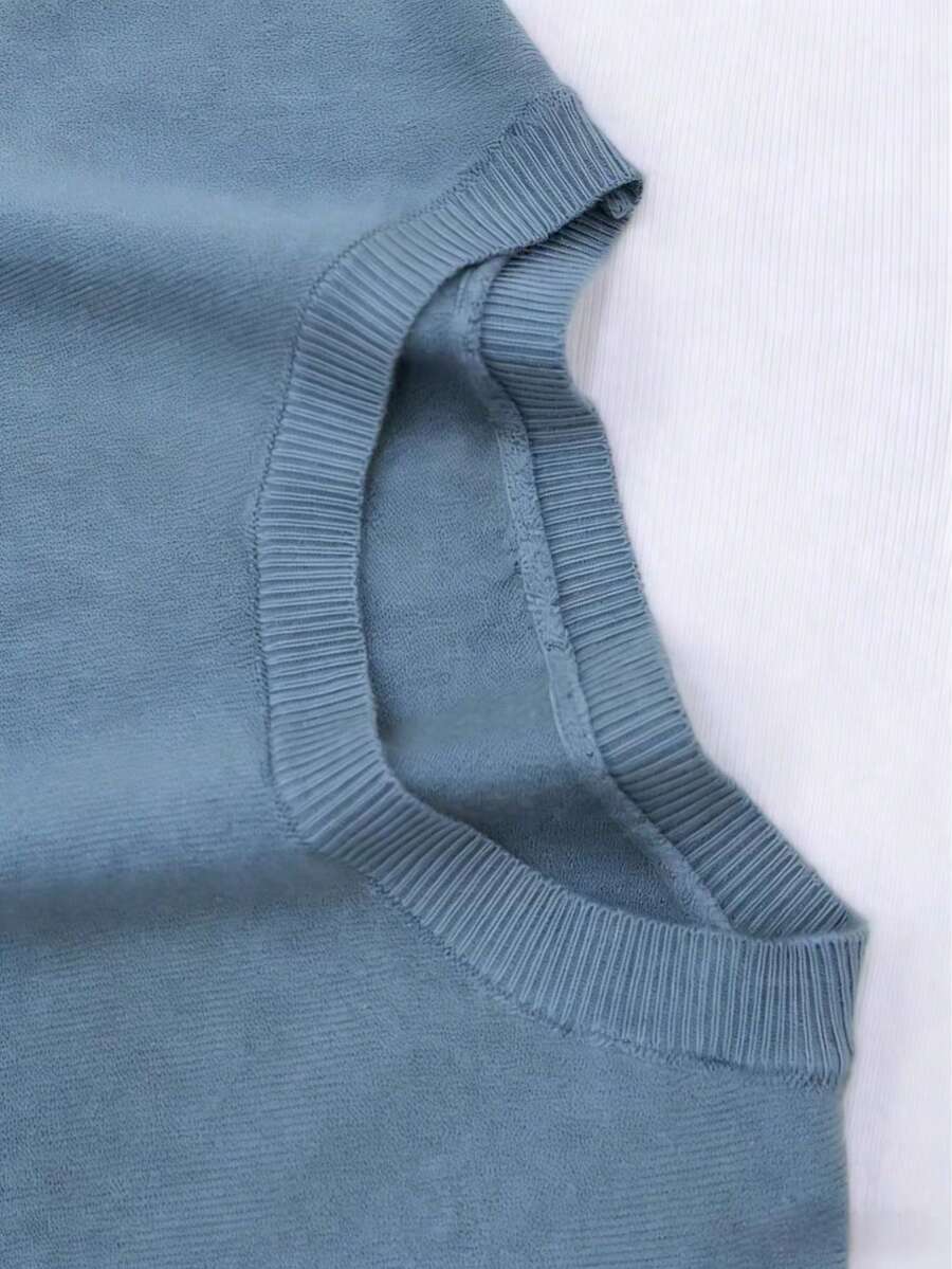 Women's Fine Rib Knit Short Sleeve Top, Fitted Stretch Tee for Layering and Work - Green