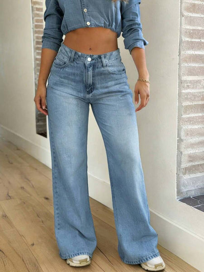 Chelsea Mid Rise Loose Straight Leg Boyfriend Jeans