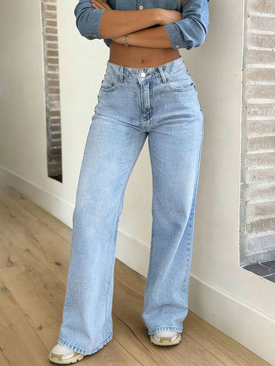 Chelsea Mid Rise Loose Straight Leg Boyfriend Jeans