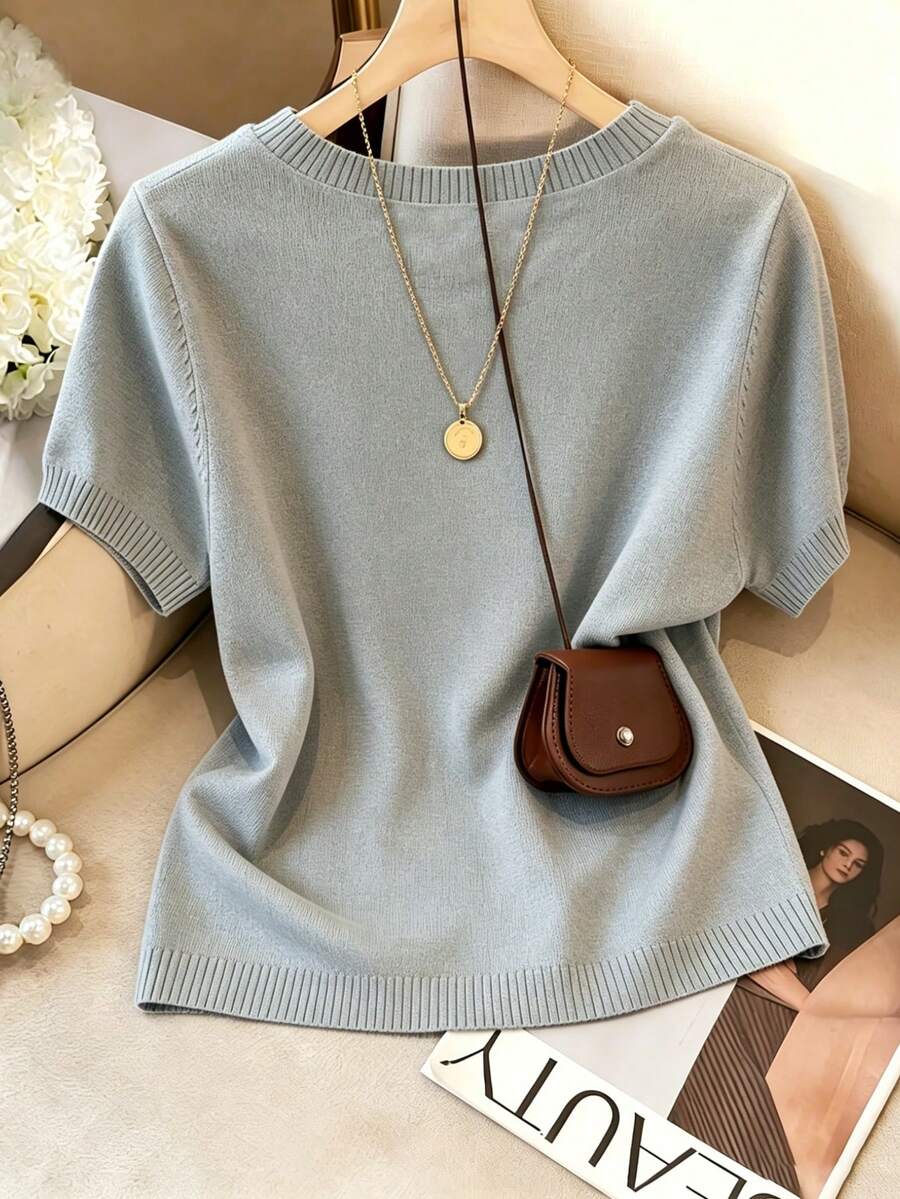Women's Fine Knit Short Sleeve Top, Crew Neck Sweater Tee for Work and Layering - Army Green