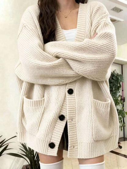 Bettina Oversized Chunky Cardigan with V Neck and Pockets - Cream