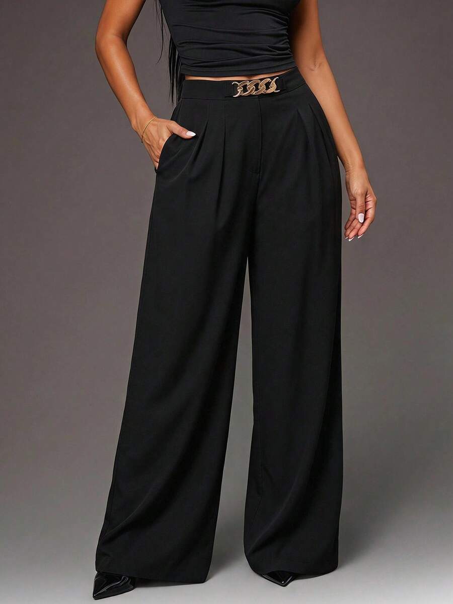 Theodora High Waist Pleated Oversized Wide Leg Suit Trousers - Black with Gold Chain