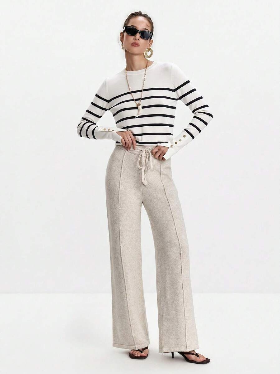 Women's Fine Knit Sweater with Button Cuffs, Lightweight Pullover for Fall Work Casual - Beige