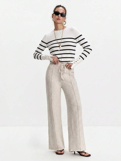 Women's Fine Knit Sweater with Button Cuffs, Lightweight Pullover for Fall Work Casual - Beige