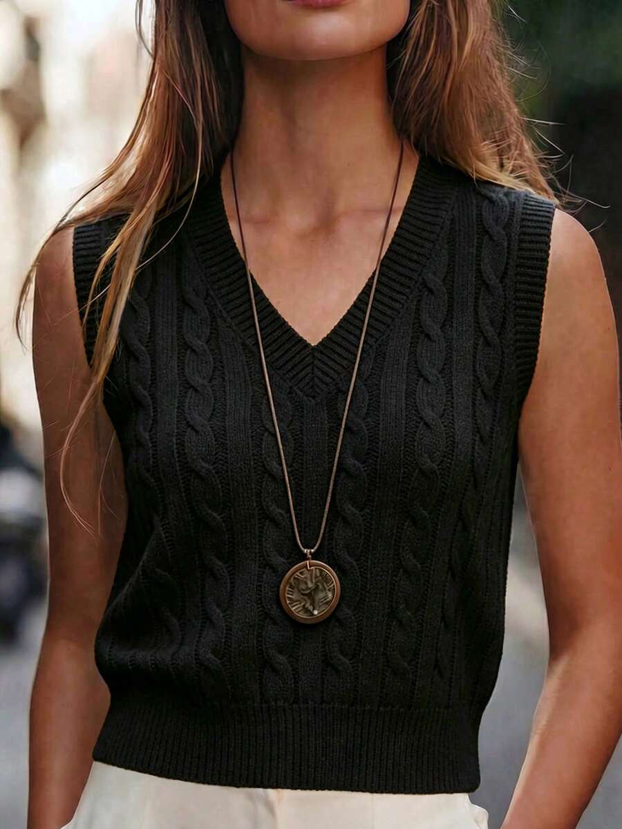 Winifred Classic Cable Knit V-Neck Sleeveless Sweater Vest - Black