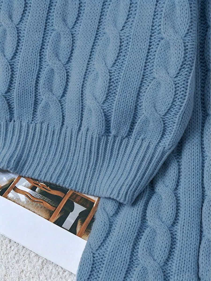 Oriana Cropped Cable Knit Sweater with Crew Neck - Dusty Blue